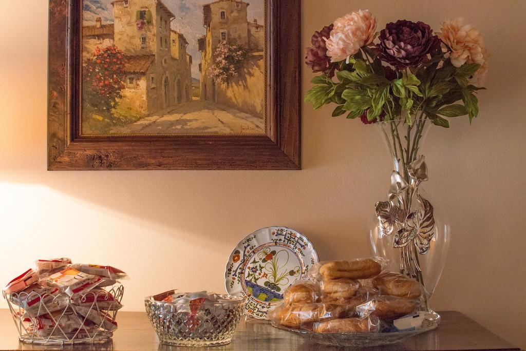 La Rosa Townhouse Bed & Breakfast Florenţa Exterior foto