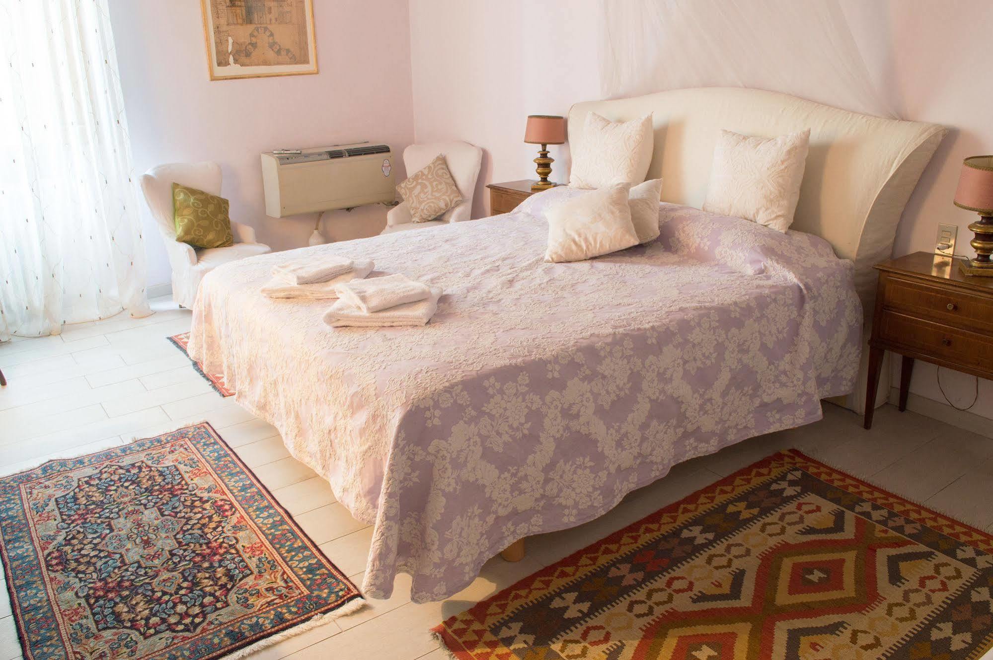 La Rosa Townhouse Bed & Breakfast Florenţa Exterior foto