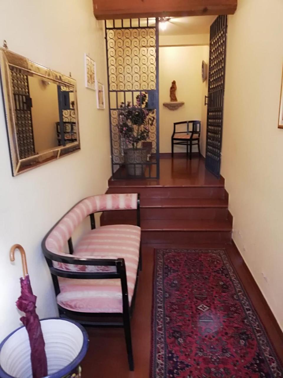 La Rosa Townhouse Bed & Breakfast Florenţa Exterior foto